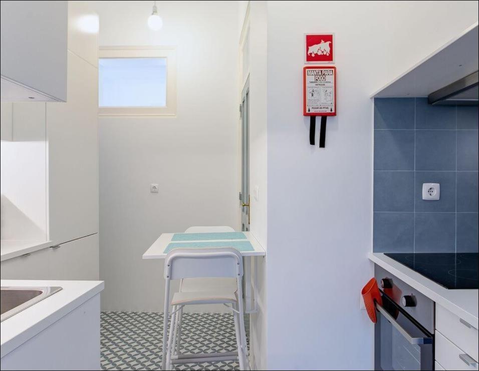 Zaire Retreat Apartment Lisbona Esterno foto